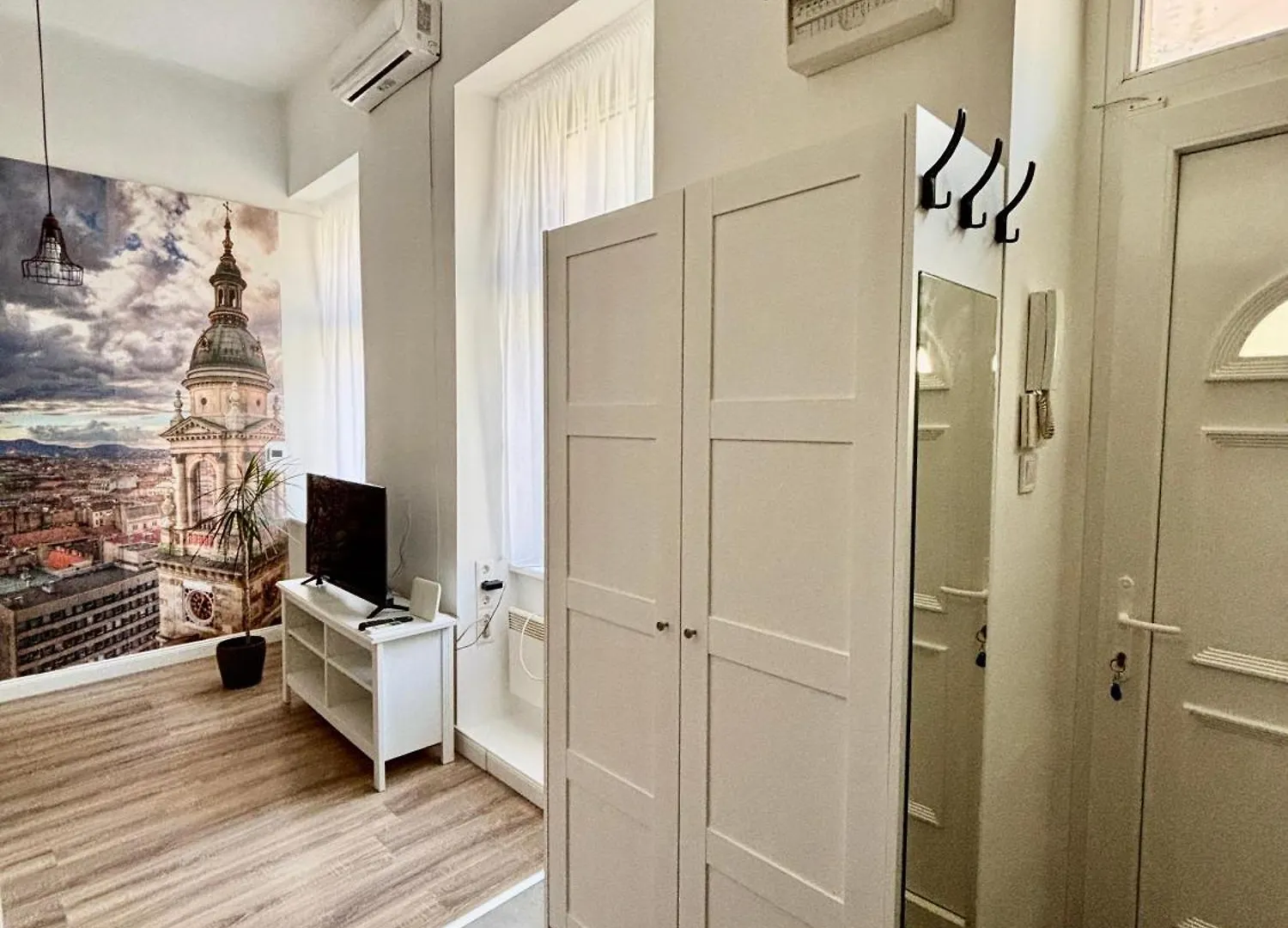 Budapest Pearl Residence 0*,